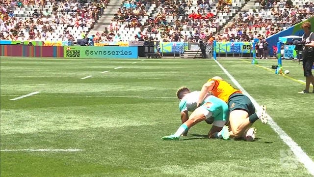 Cape Town SVNS Men's QF: J Turner Tackle vs South Africa